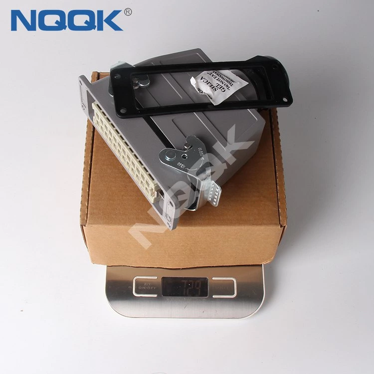 10 pin bulk head mounted heavy duty sockets connector