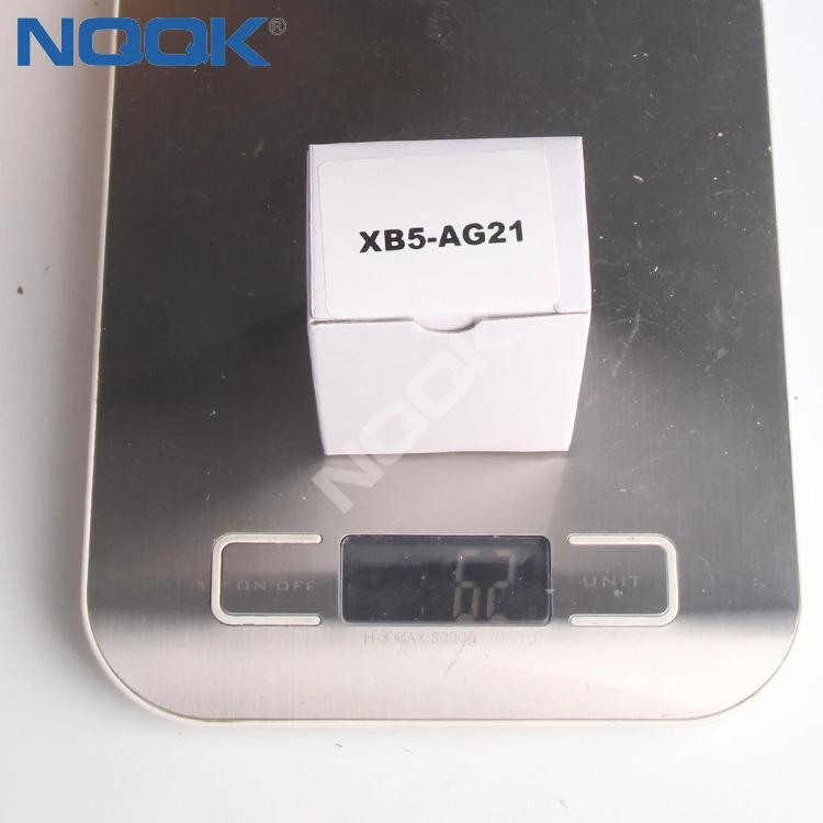 XB5-AJ21 2 position self-lock XB5-AJ21 Type Black  N/O Long handle stay put Push Button